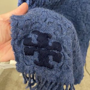 tory burch scarf